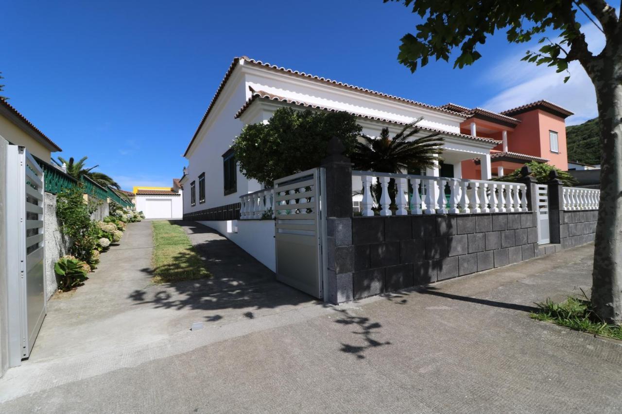 Casa Das Vinhas Mosteiros  Esterno foto