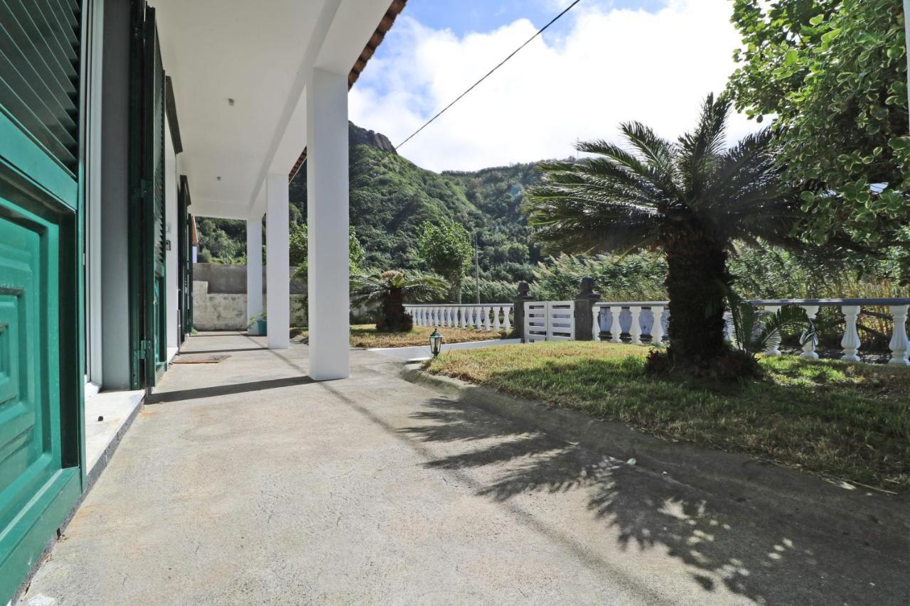 Casa Das Vinhas Mosteiros  Esterno foto